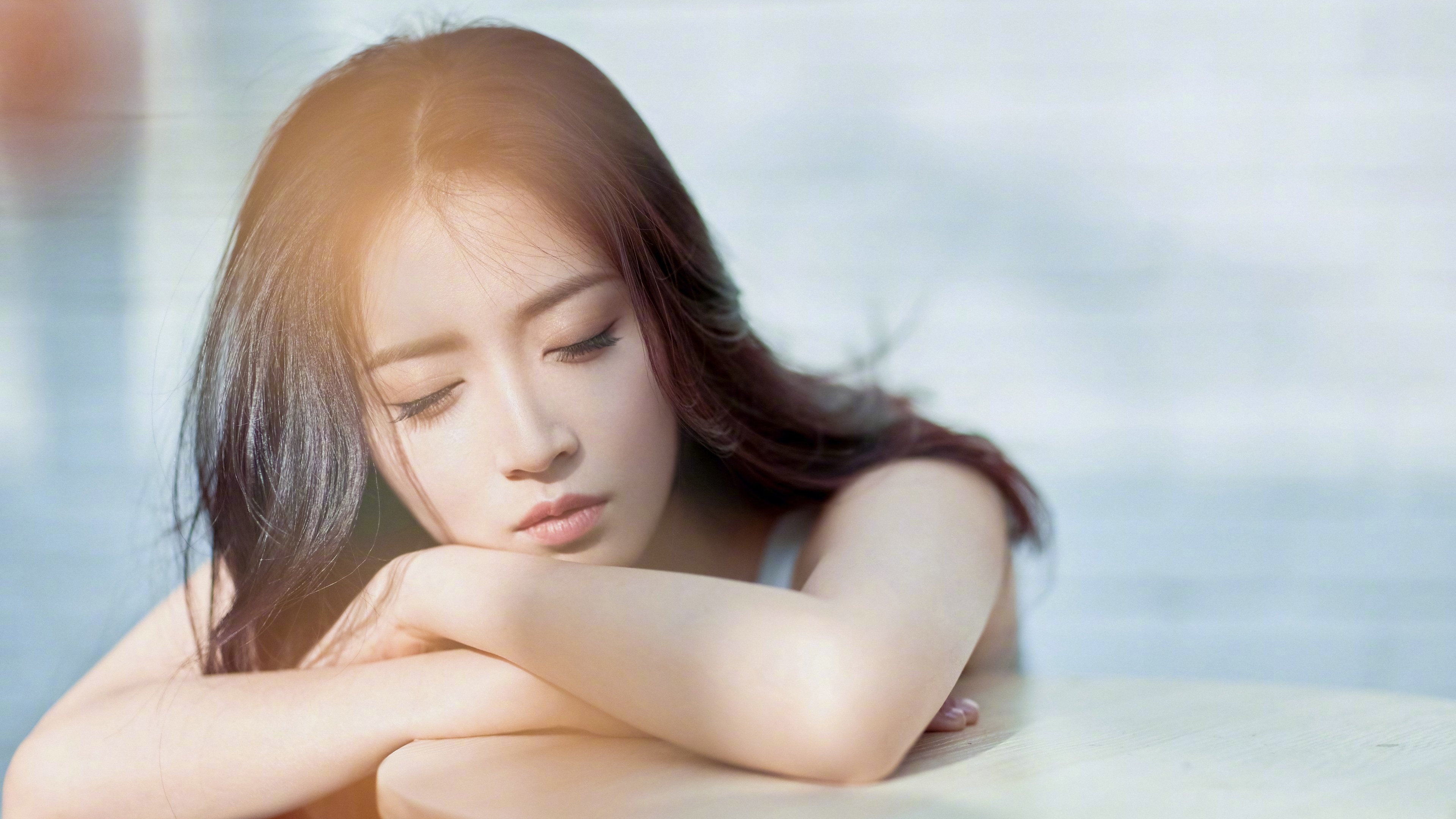 绿茵场的北极光，当桑巴脉搏照亮枫叶征途