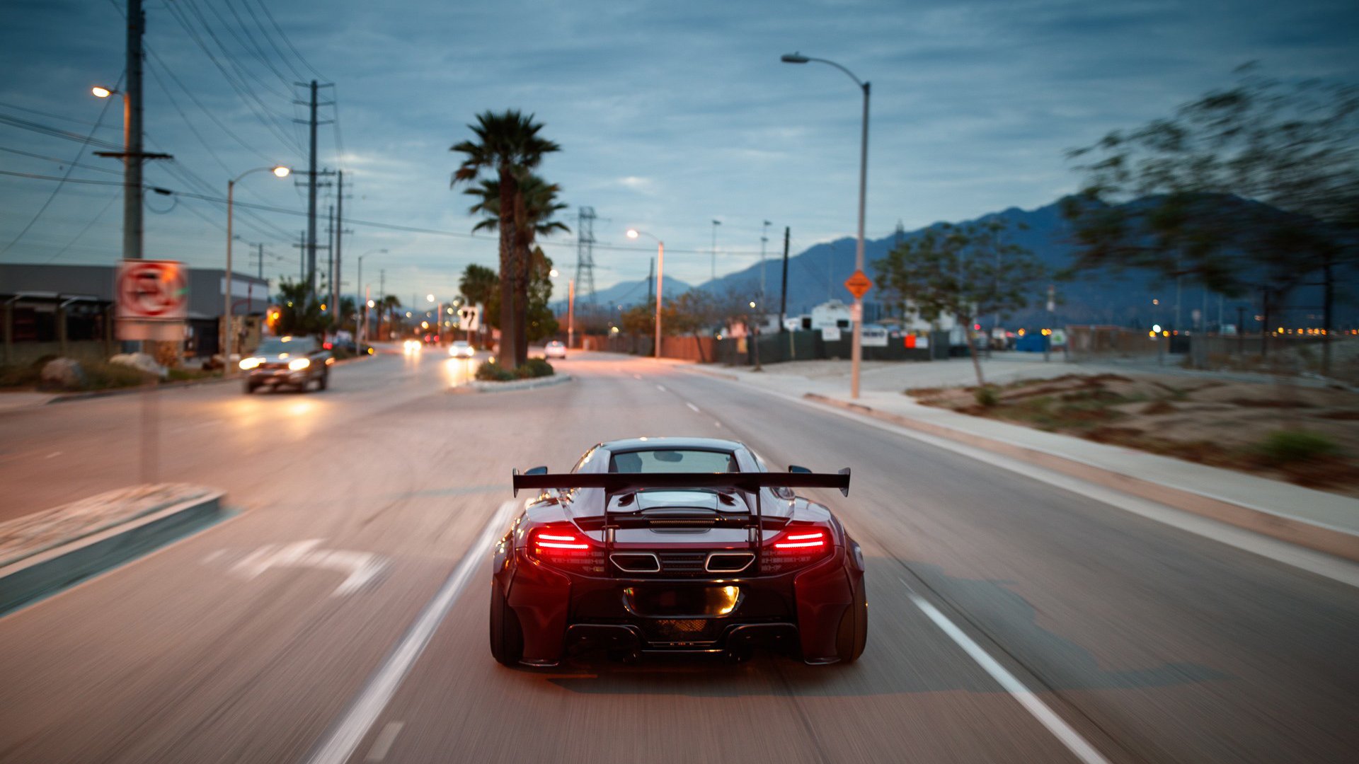 约基奇野蛮爆发，鹈鹕精密控局，纽约的篮球夜晚为何如此撕裂？