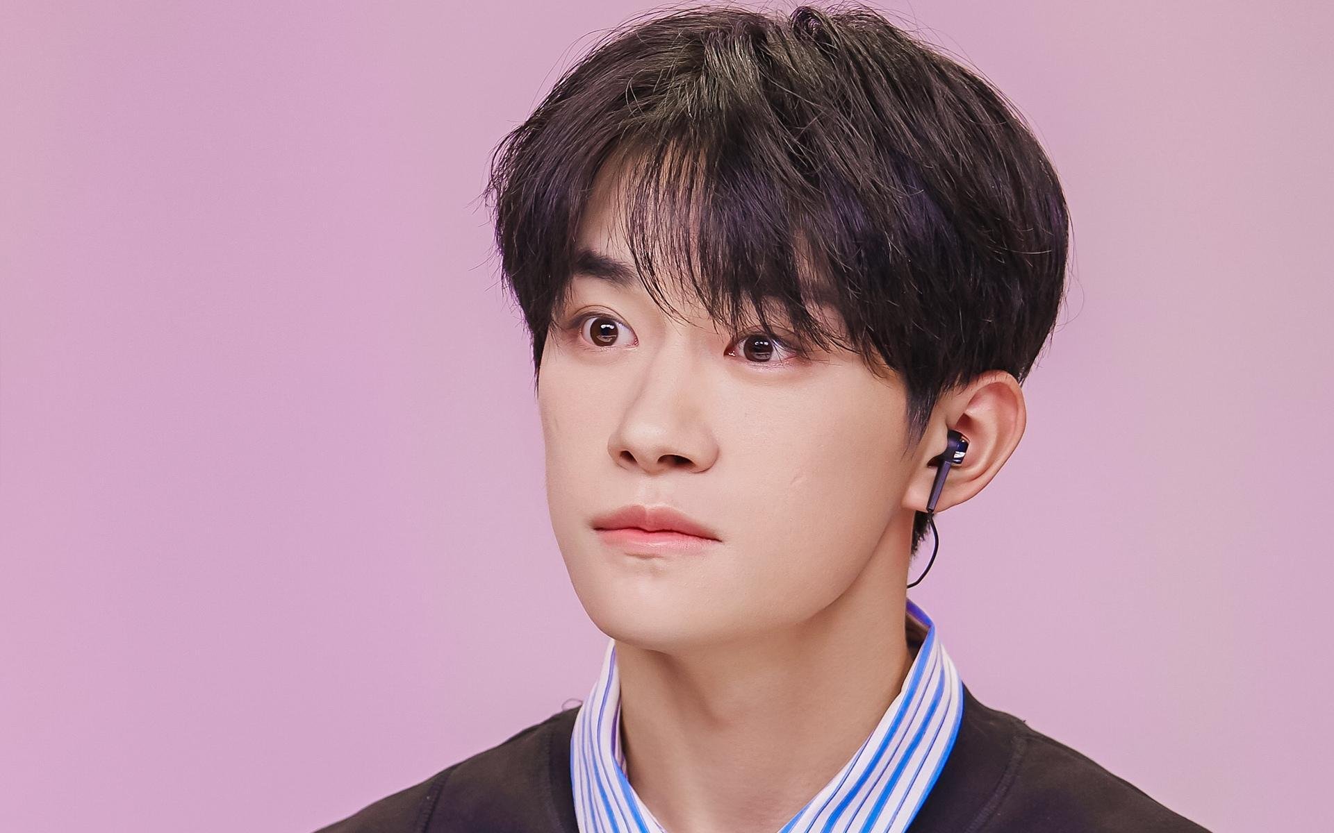 法式利刃终结高原神话，格列兹曼关键一击，马赛让委内瑞拉黄金一代黯然失色