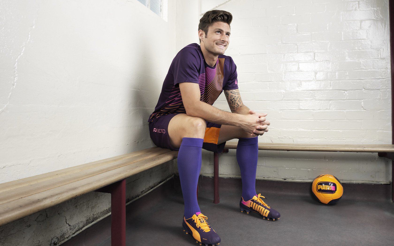 黄蜂刺落太阳！意甲上演篮式闪电战